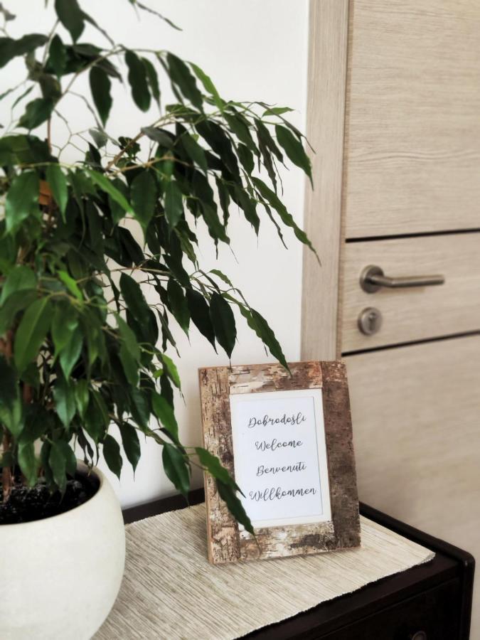 Apartment Mira Върсар Екстериор снимка