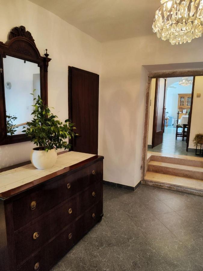 Apartment Mira Върсар Екстериор снимка